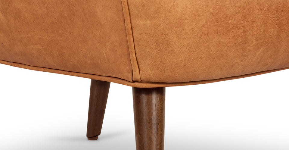 Aida Lounge Chair